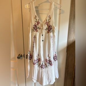 Xhilaration White Dress with Purple Floral Embroidery
